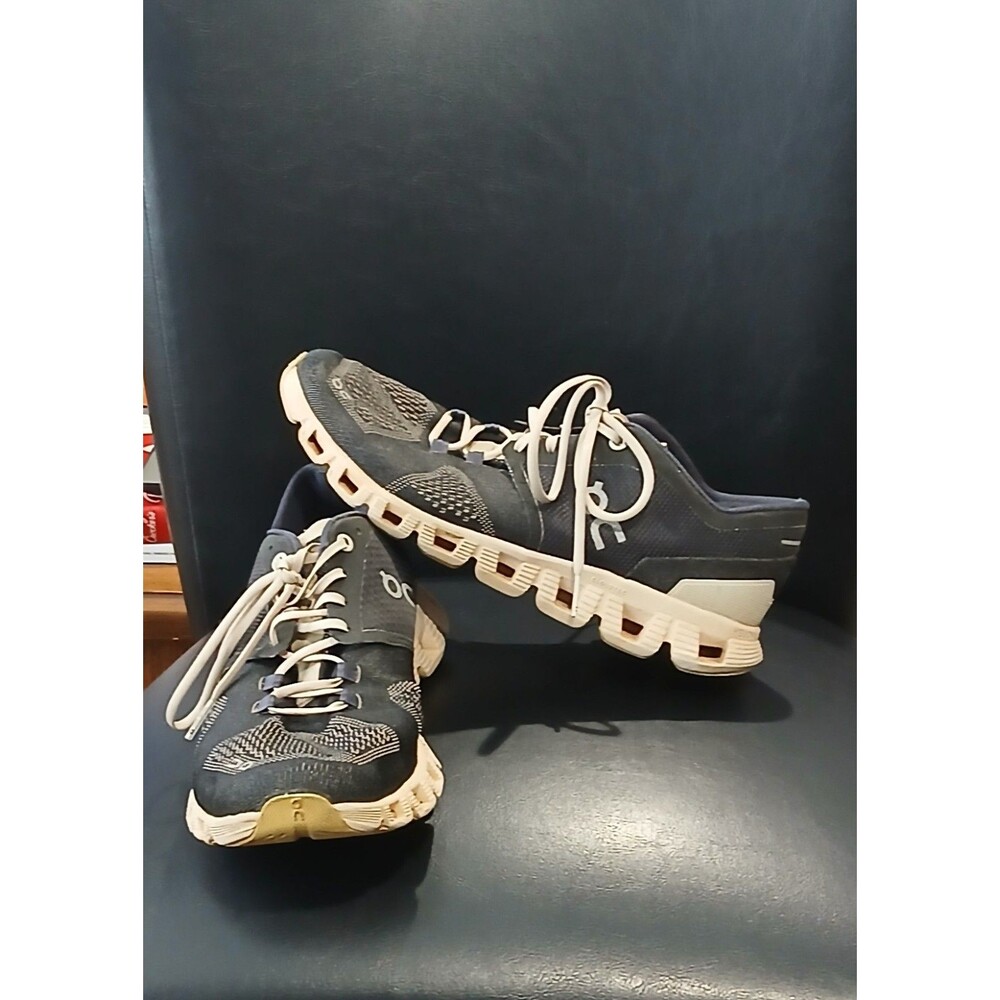 On Cloud X Running Shoes. Black Pearl Helion. Women Size 8.5